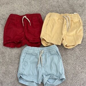 Old Navy red yellow and blue shorts